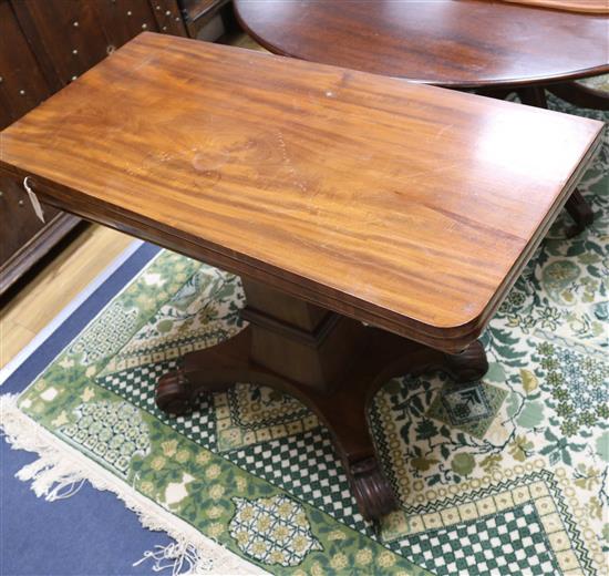 A William IV mahogany tea / card table W.102cm